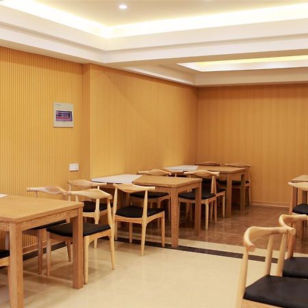 Greentree Inn Xinjiang Fukang Fukang Business Hotel Changji Extérieur photo