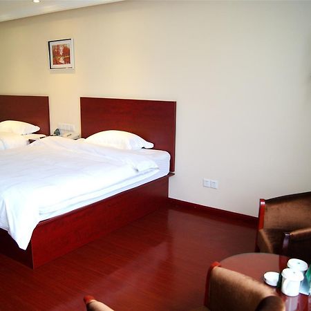 Greentree Inn Xinjiang Fukang Fukang Business Hotel Changji Extérieur photo