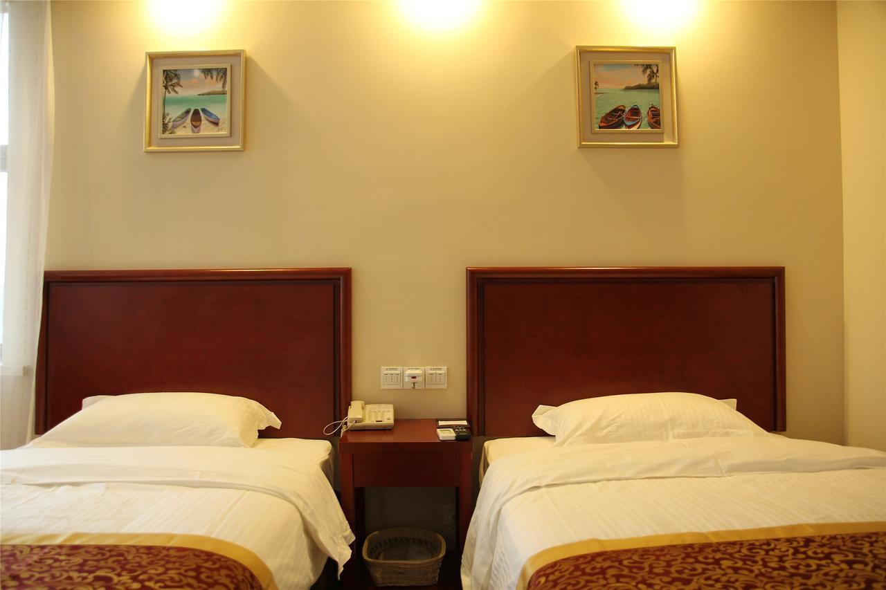 Greentree Inn Xinjiang Fukang Fukang Business Hotel Changji Extérieur photo