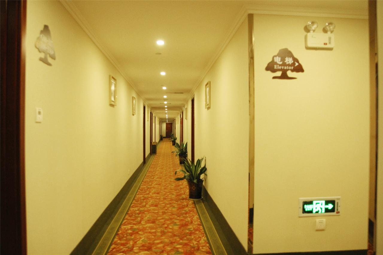 Greentree Inn Xinjiang Fukang Fukang Business Hotel Changji Extérieur photo