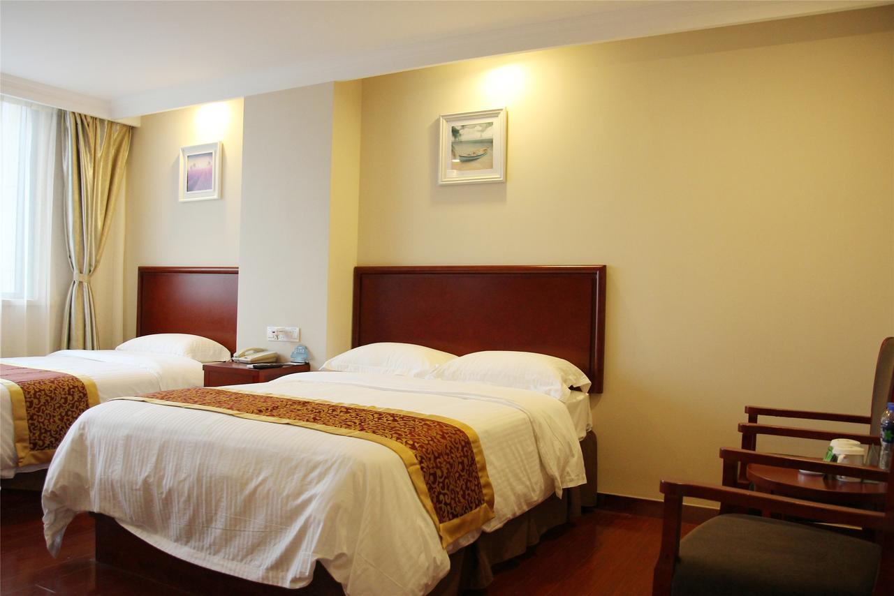 Greentree Inn Xinjiang Fukang Fukang Business Hotel Changji Extérieur photo